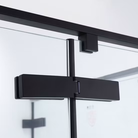 Cercos de vidro moderados pivô quadro preto na moda do chuveiro do banheiro da personalização básica